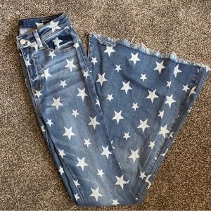 NWOT Judy Blue Star Flare Jeans